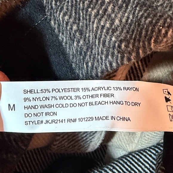 Ashley By 26 International Cropped Plaid tan Rider Jacket size Medium - Picture 7 of 7